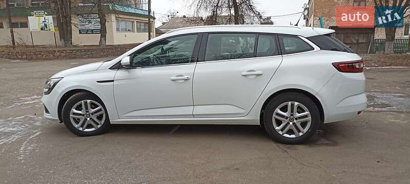 Универсал Renault Megane 2017 в Новоархангельске