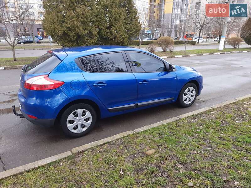 Хэтчбек Renault Megane 2011 в Калуше