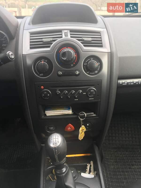 Универсал Renault Megane 2008 в Обухове фото 7 Универсал Renault Megane 2008 в Обухове