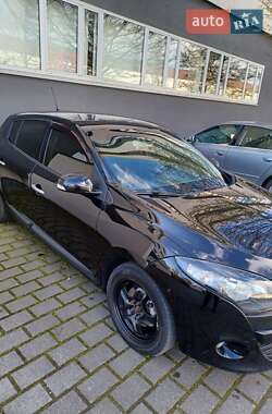 Хетчбек Renault Megane 2011 в Чернівцях