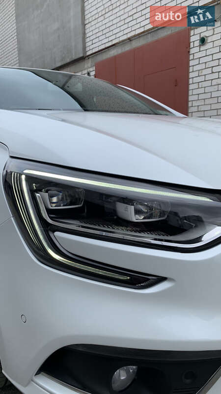 Седан Renault Megane 2016 в Києві