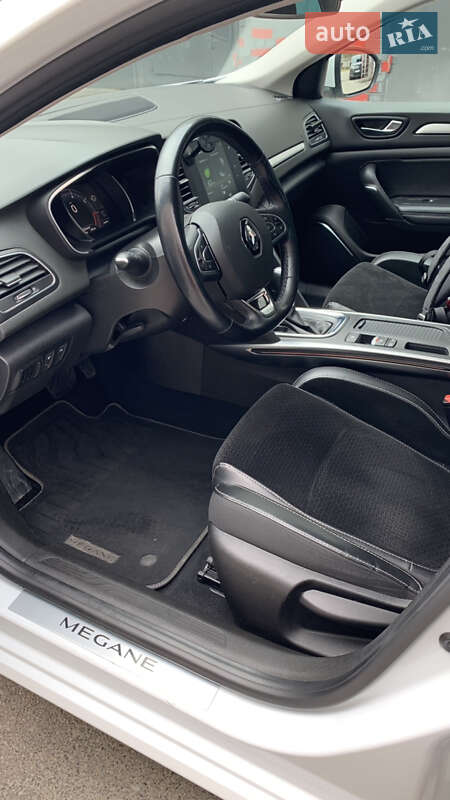 Седан Renault Megane 2016 в Києві