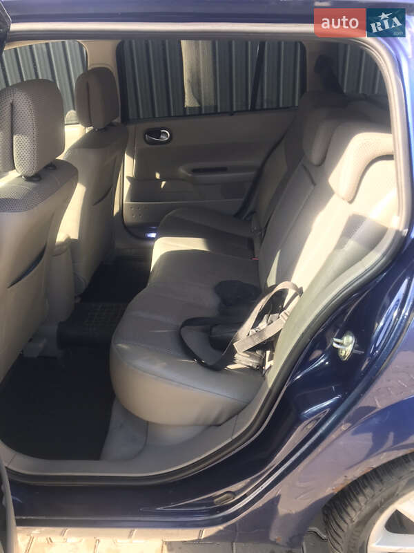Универсал Renault Megane 2004 в Рава-Русской фото 11 Универсал Renault Megane 2004 в Рава-Русской