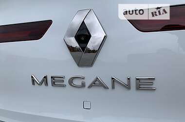 Седан Renault Megane 2021 в 