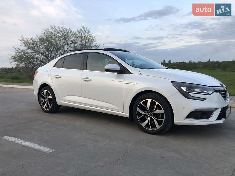 Седан Renault Megane 2019 в Новій Одесі