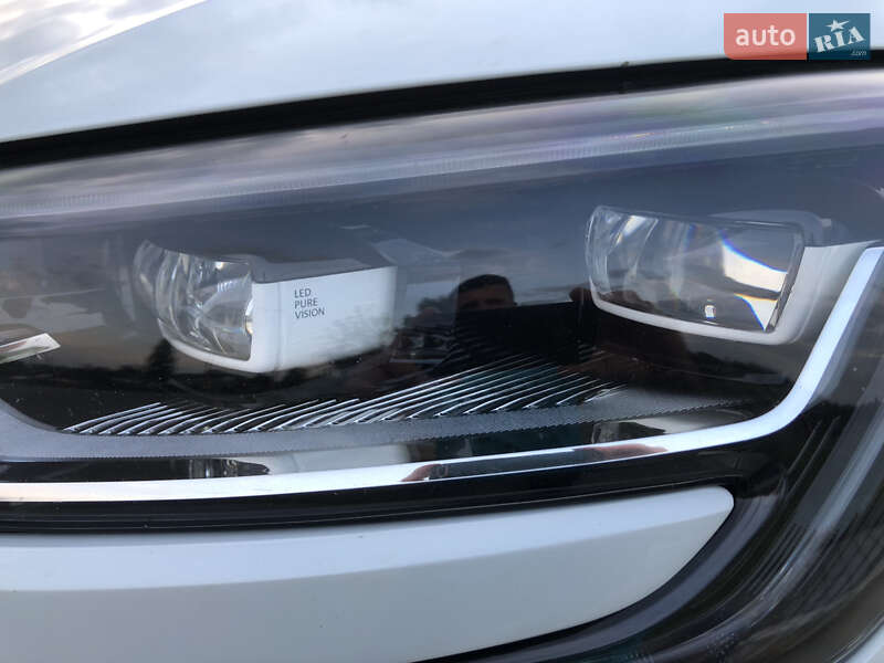 Седан Renault Megane 2019 в Новій Одесі