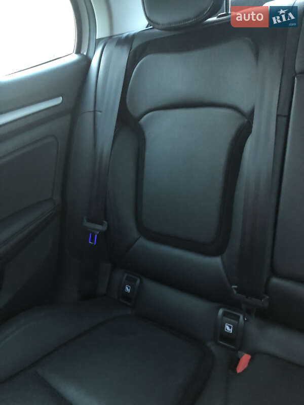 Седан Renault Megane 2019 в Новій Одесі