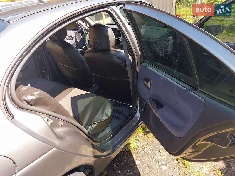 Renault Megane 2003