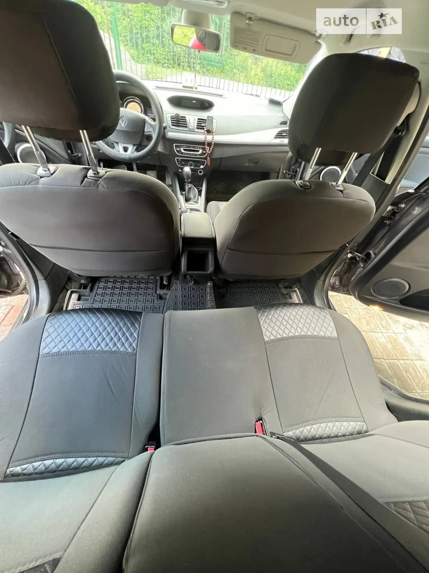 2010 Renault Megane - мініатюра 47