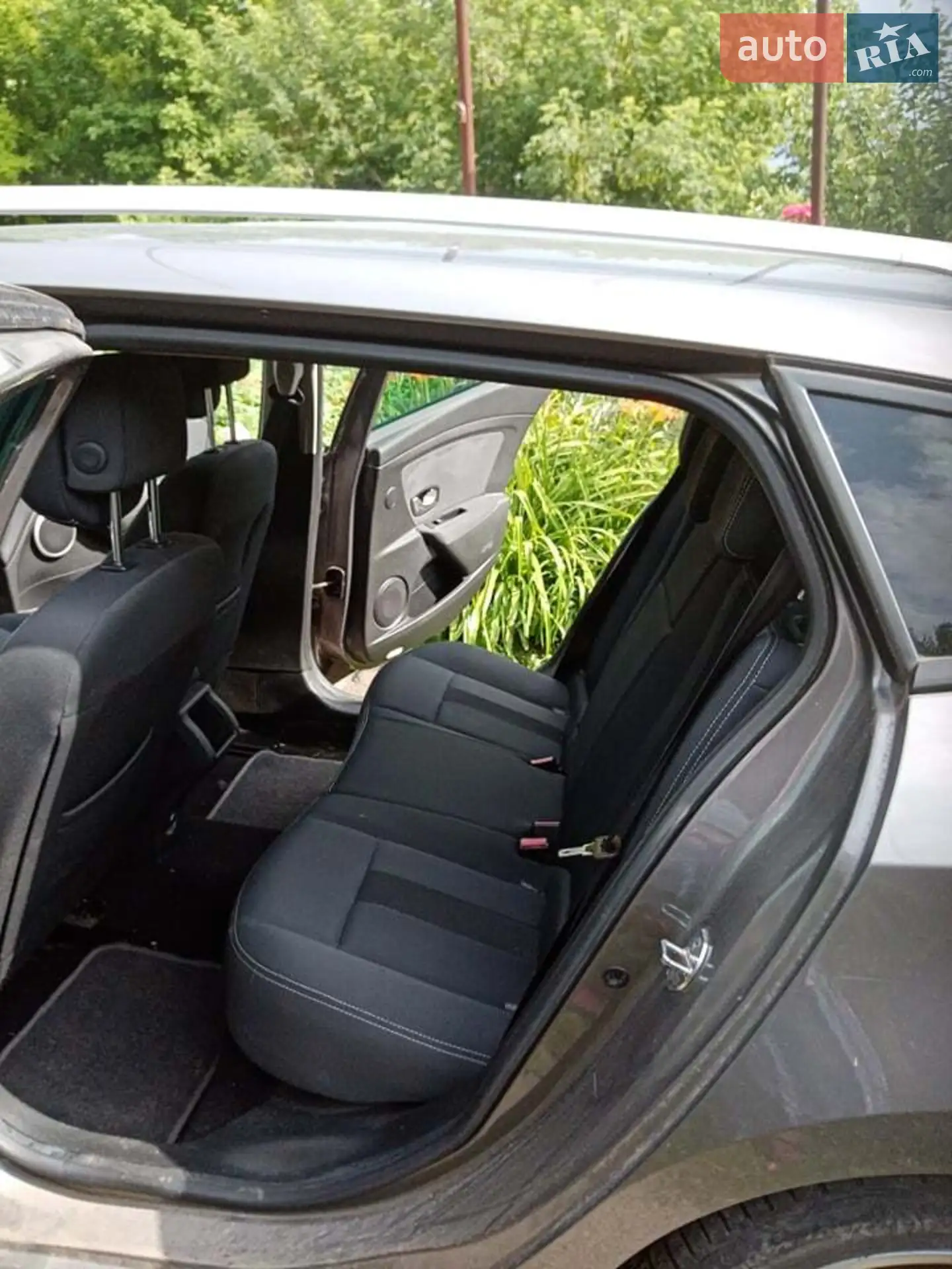 2010 Renault Megane - мініатюра 6
