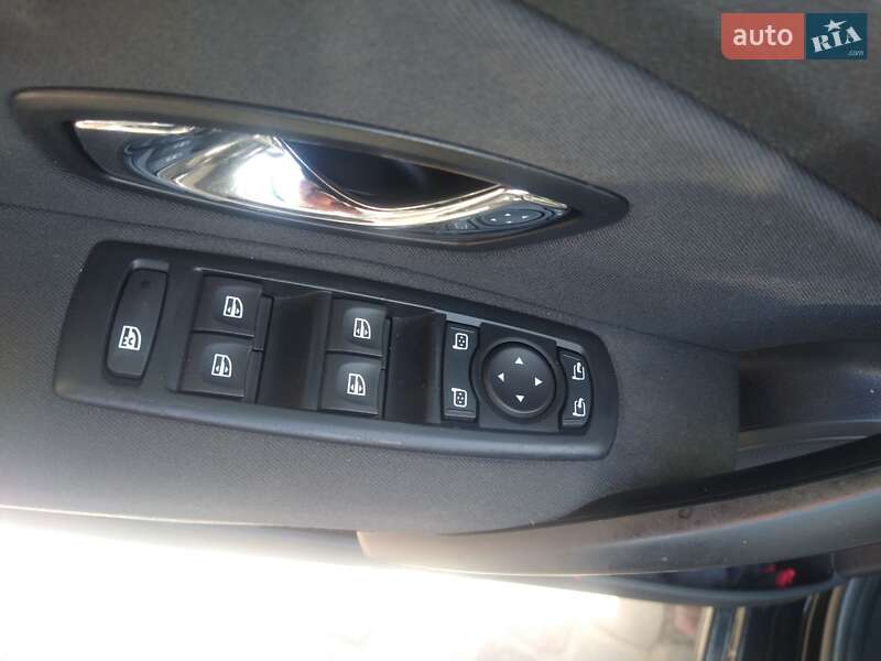 Універсал Renault Megane 2013 в Дніпрі