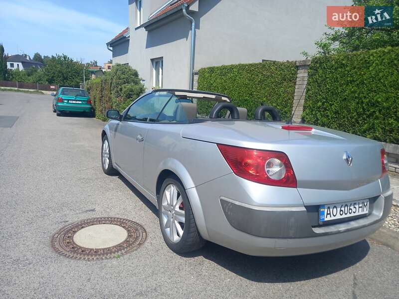 Кабріолет Renault Megane 2004 в Іршаві