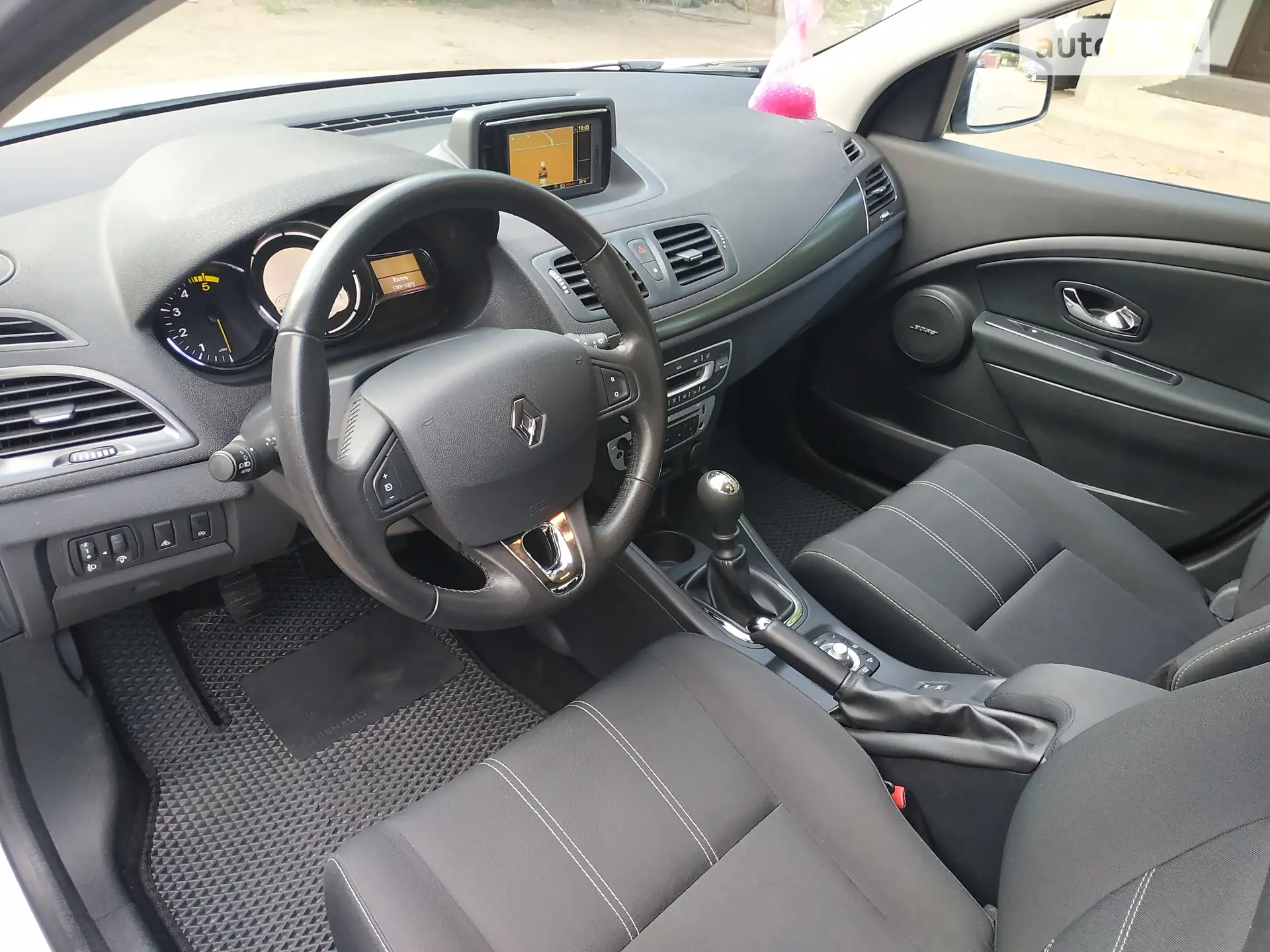 2014 Renault Megane - мініатюра 14