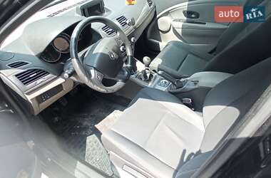 Хэтчбек Renault Megane 2011 в 