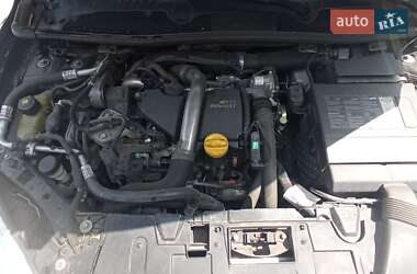 Хэтчбек Renault Megane 2011 в 