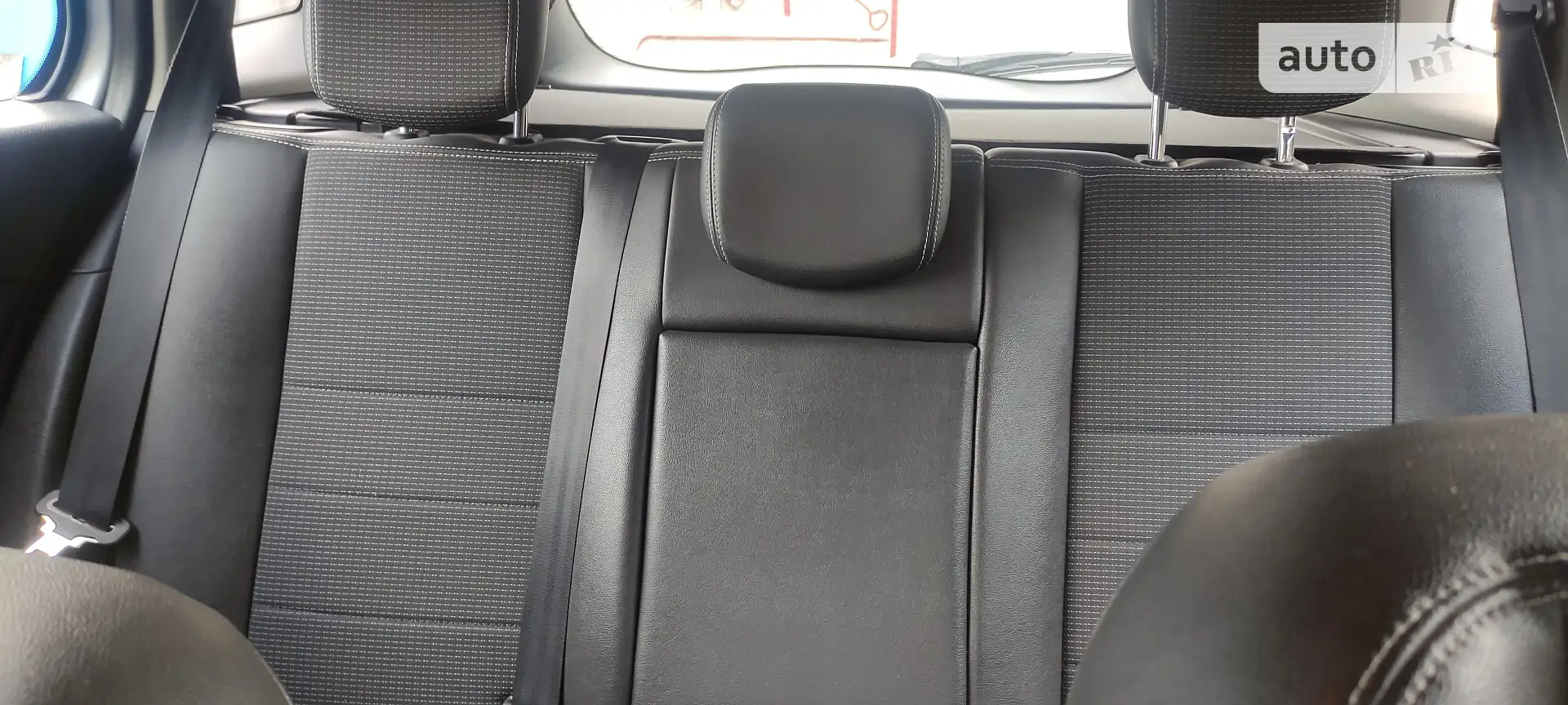 2012 Renault Megane - мініатюра 4