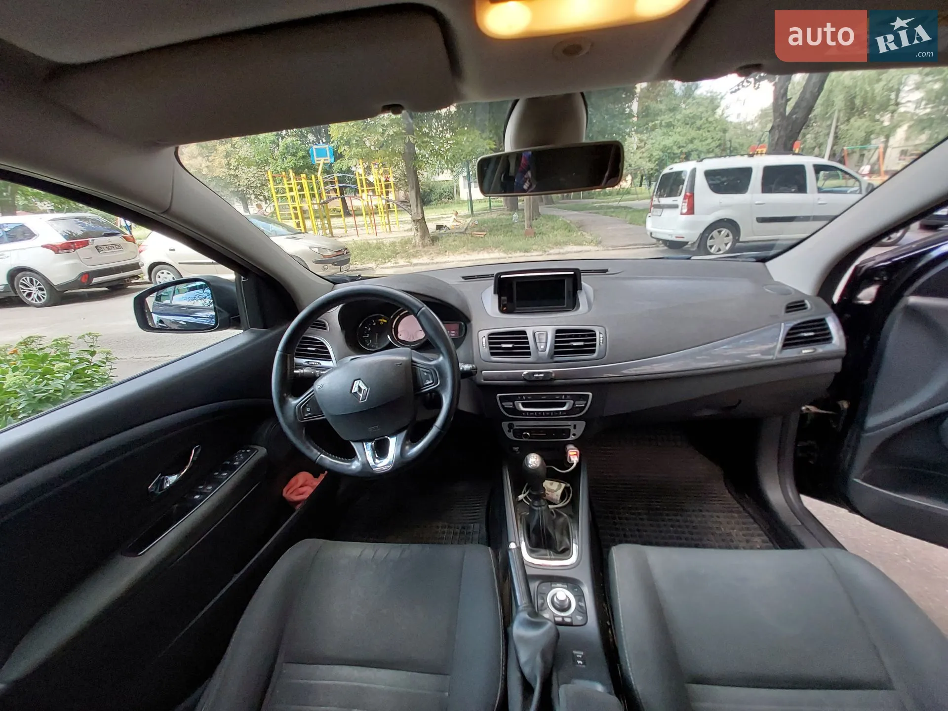 2014 Renault Megane - мініатюра 9