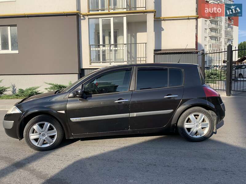 Хэтчбек Renault Megane 2004 в Тернополе фото 2 Хэтчбек Renault Megane 2004 в Тернополе
