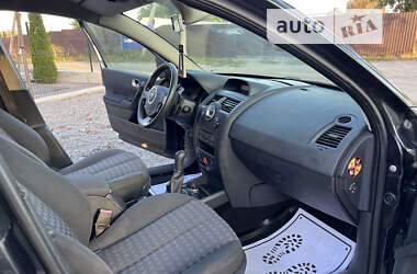 Универсал Renault Megane 2006 в 
