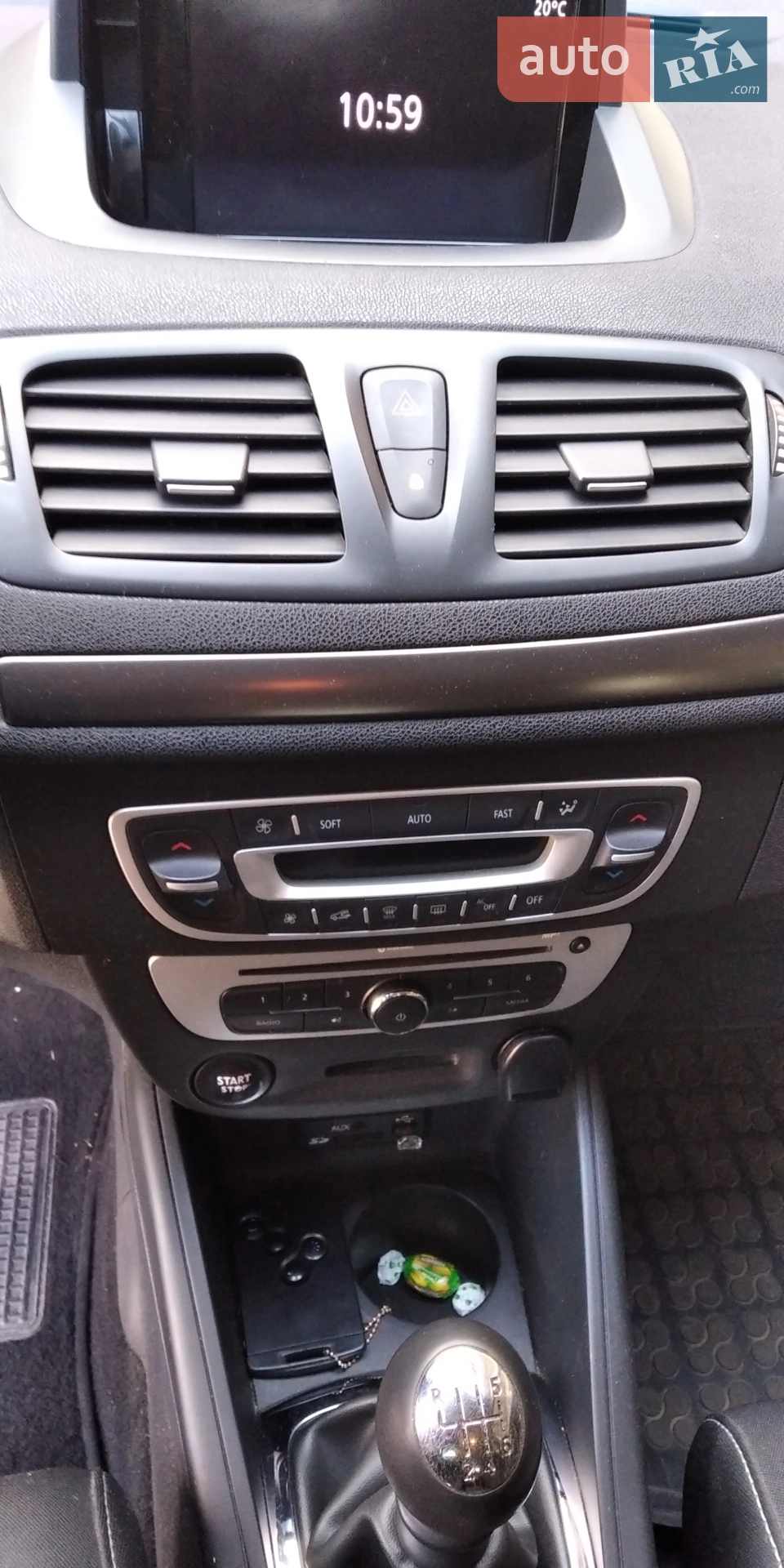 2014 Renault Megane - мініатюра 20