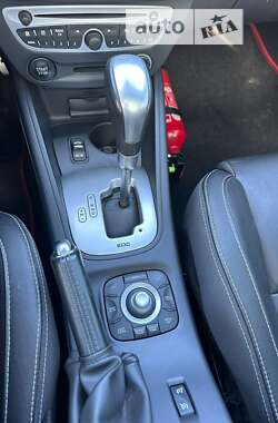 Кабріолет Renault Megane 2011 в 