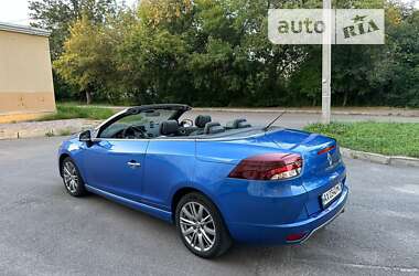 Кабріолет Renault Megane 2011 в 
