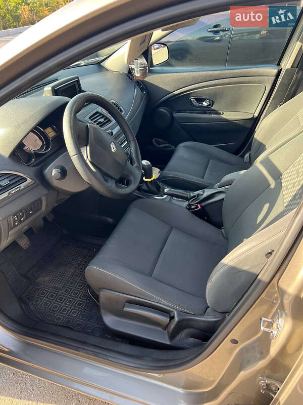 Универсал Renault Megane 2012 в Чернигове