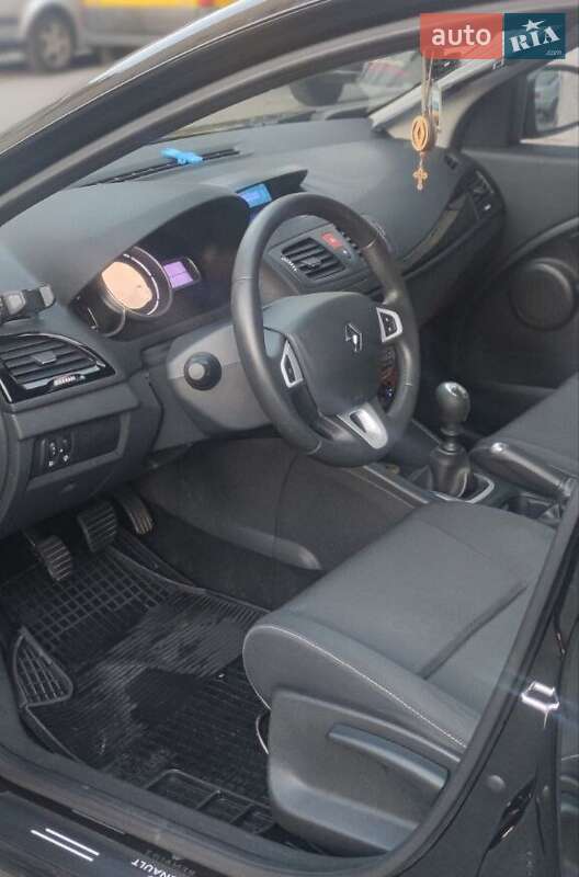 Хетчбек Renault Megane 2011 в Києві фото 9 Хетчбек Renault Megane 2011 в Києві