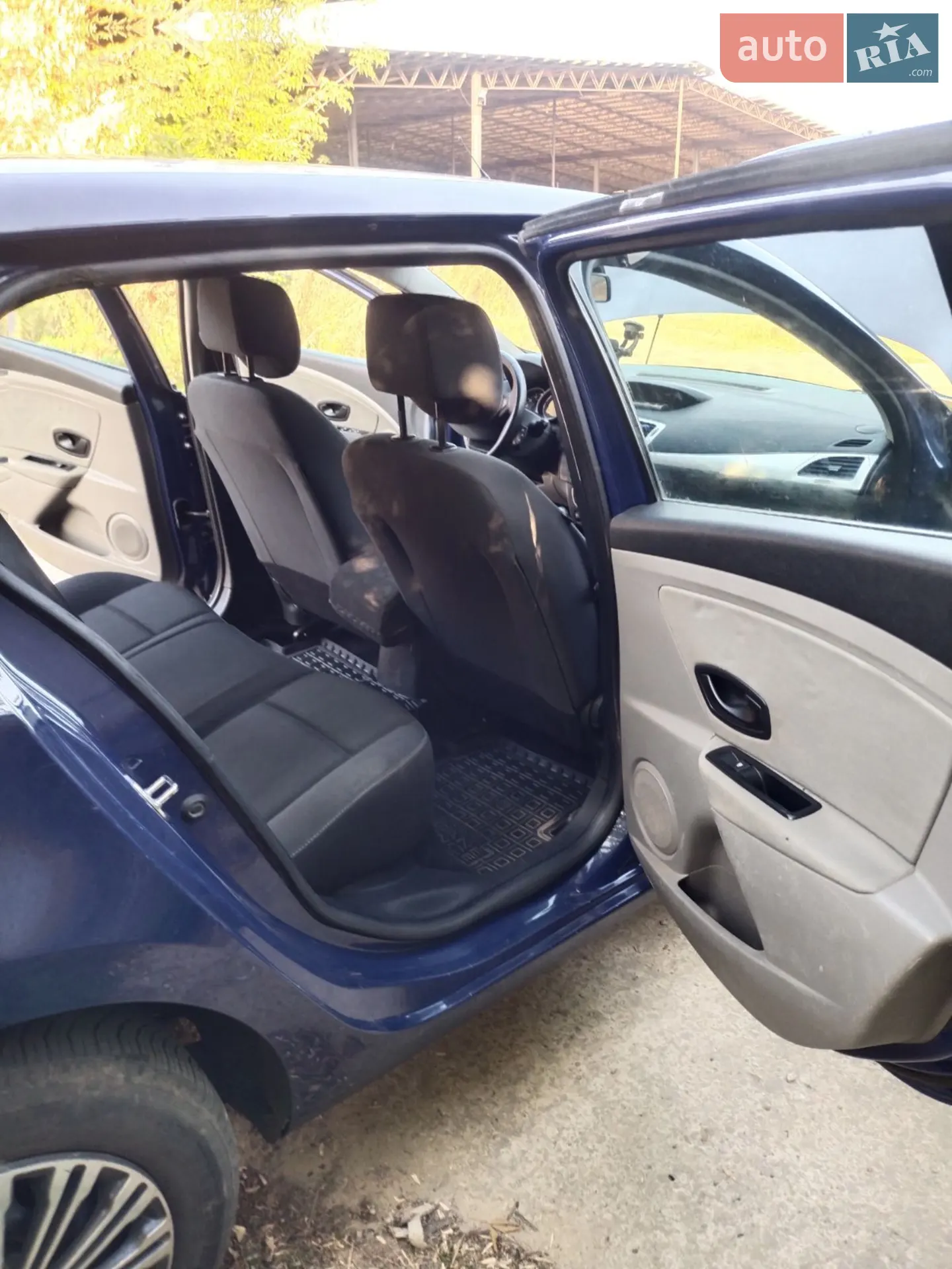 2011 Renault Megane - мініатюра 16