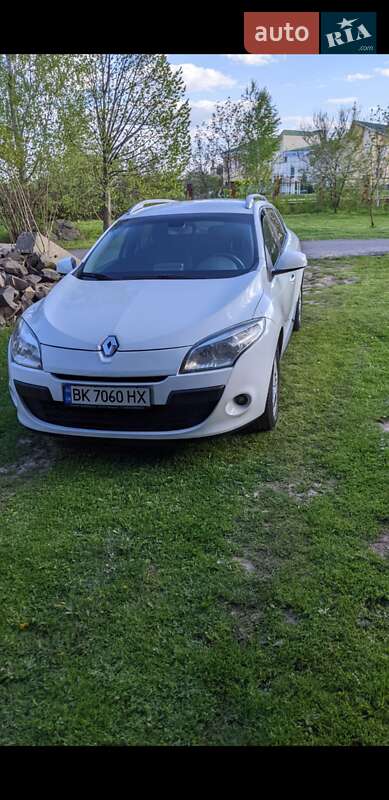 Универсал Renault Megane 2011 в Ровно фото 2 Универсал Renault Megane 2011 в Ровно