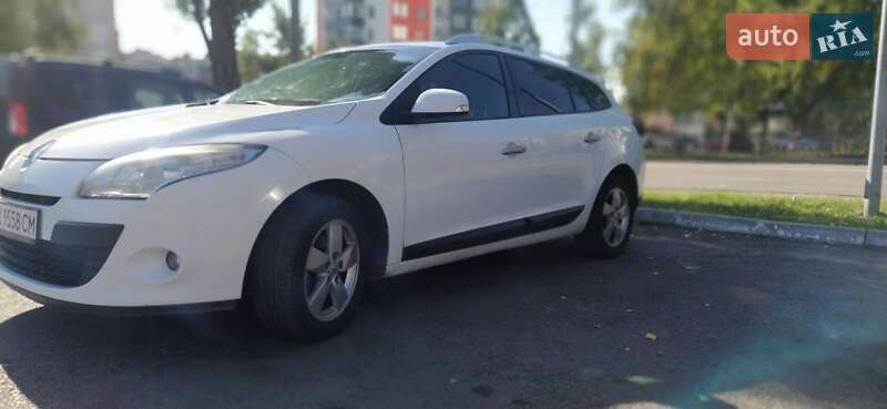Универсал Renault Megane 2011 в Ровно фото 7 Универсал Renault Megane 2011 в Ровно