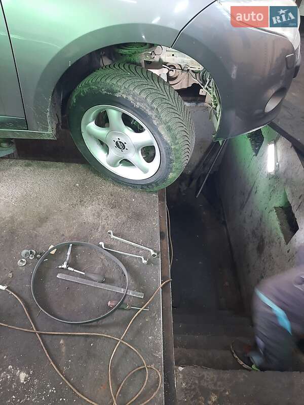 Универсал Renault Megane 2010 в Калуше фото 20 Универсал Renault Megane 2010 в Калуше