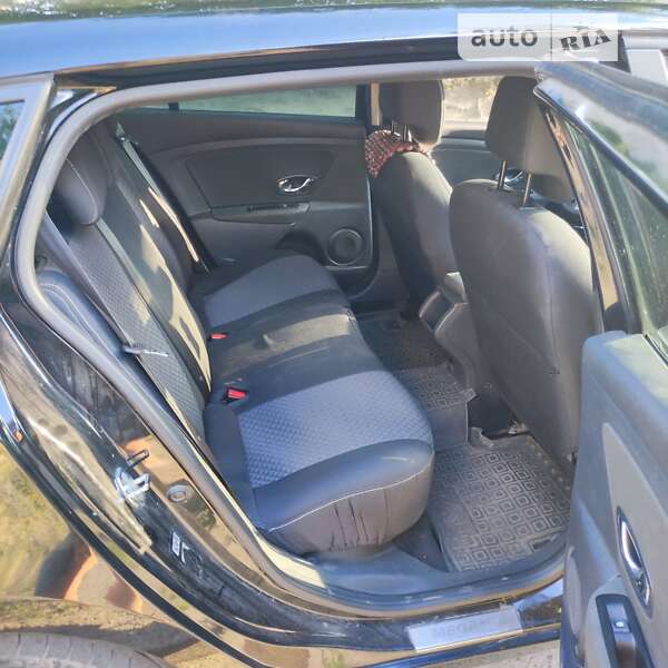 Универсал Renault Megane 2013 в Днепре фото 5 Универсал Renault Megane 2013 в Днепре