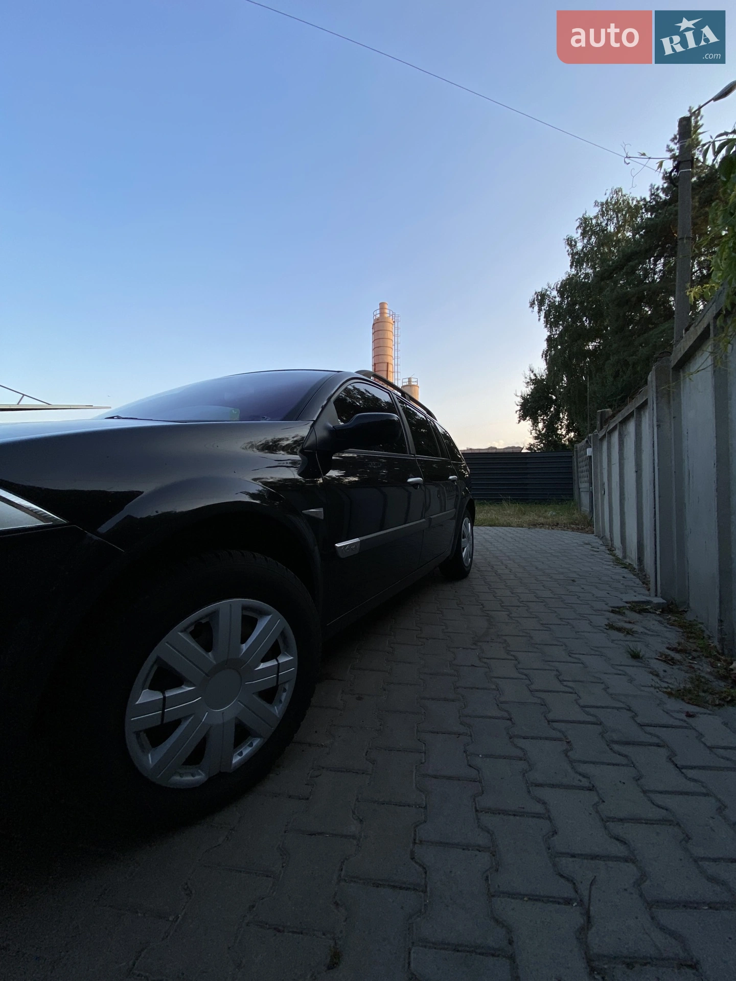 Renault Megane 2003 VIN VF1KM0J0H29885387 фото оголошення 2 з 4