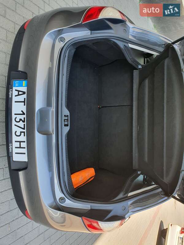 Хетчбек Renault Megane 2011 в Івано-Франківську