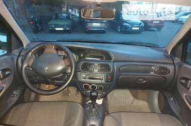 Седан Renault Megane 2002 в Києві