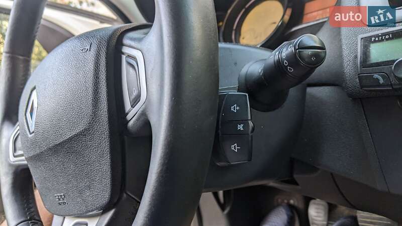 Универсал Renault Megane 2011 в Ровно фото 20 Универсал Renault Megane 2011 в Ровно