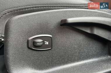 Хетчбек Renault Megane 2013 в Вишневому