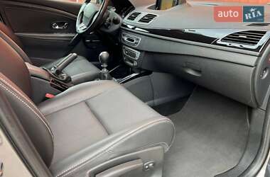 Хетчбек Renault Megane 2013 в 