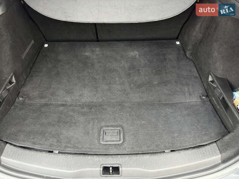 Универсал Renault Megane 2014 в Николаеве фото 77 Универсал Renault Megane 2014 в Николаеве