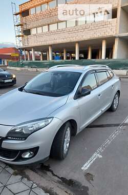 Универсал Renault Megane 2013 в Коростене