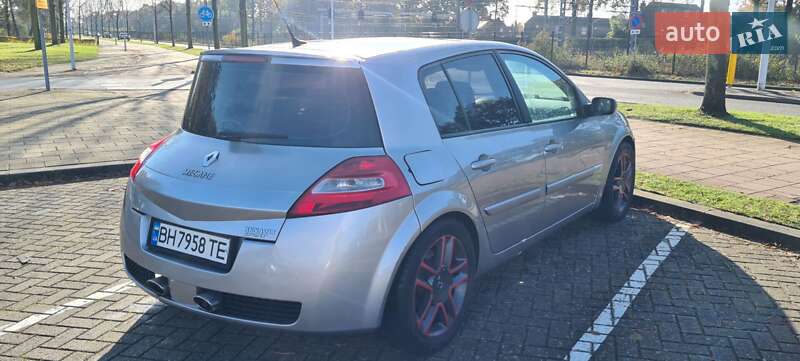 Хэтчбек Renault Megane 2006 в Захарьевке фото 9 Хэтчбек Renault Megane 2006 в Захарьевке