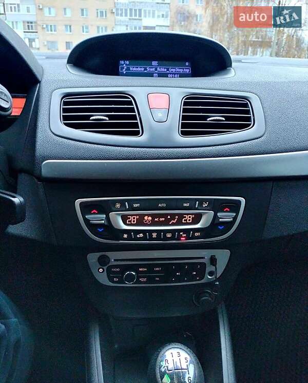 Хэтчбек Renault Megane 2015 в Полтаве