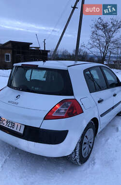 Хэтчбек Renault Megane 2003 в Золочеве