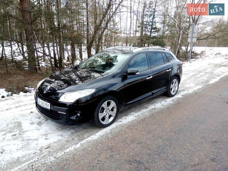 Универсал Renault Megane 2011 в Мене