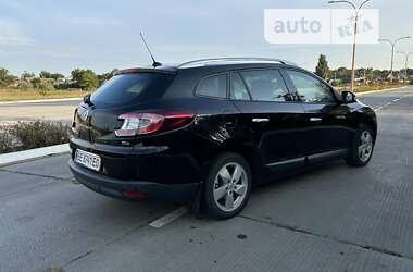 Универсал Renault Megane 2011 в Новой Одессе