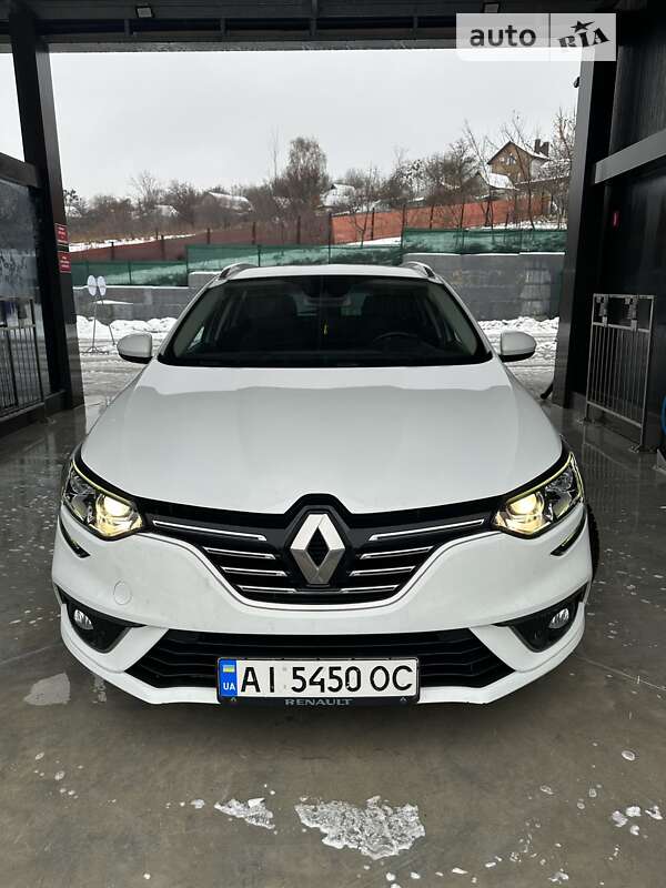 Универсал Renault Megane 2016 в Обухове