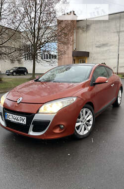 Купе Renault Megane 2009 в Новояворівську