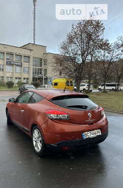 Купе Renault Megane 2009 в Новояворівську