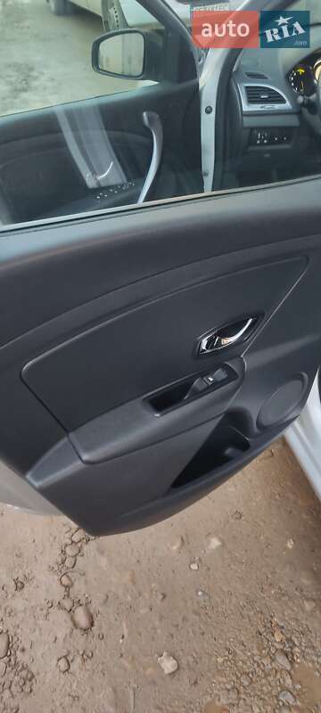 Универсал Renault Megane 2014 в Черновцах